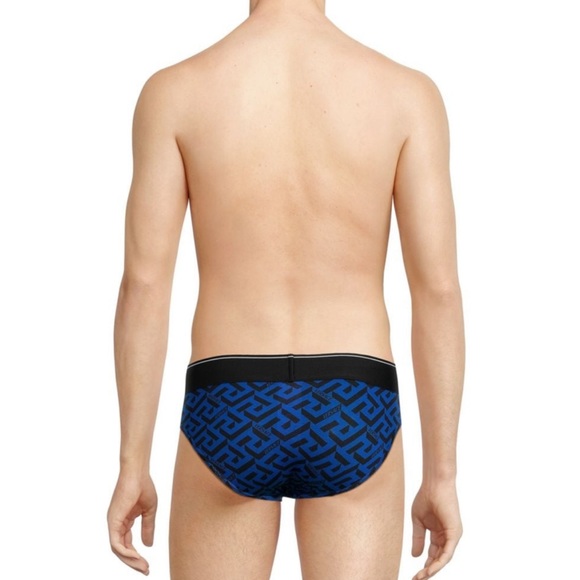 Versace underwear. Men’s low rise slip, various sizes. New. Un opened boxes. - Picture 4 of 5